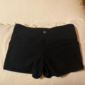 Reversible Lululemon Booty Shorts 2” inseam size 4